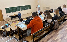 Обучающиеся БГТУ встретились с представителями АО «Карачевский завод «Электродеталь»