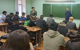 Встреча иностранных студентов БГТУ с сотрудником Следственного Комитета России по Брянской области