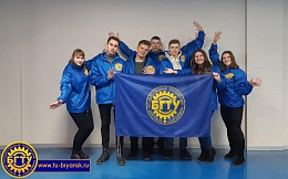 БГТУ на праздничном концерте, посвященном Международному Дню добровольца 