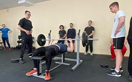 Студенты БГТУ приняли участие в соревнованиях по «Жиму лежа»