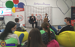 Обучающиеся БГТУ приняли участие во встрече с летчиком-космонавтом В.М. Афанасьевым