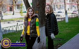 БГТУ принял участие в очередном общегородском субботнике