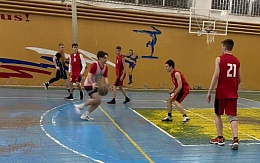 В БГТУ состоялась товарищеская встреча по баскетболу между сборной командой студентов и сборной командой обучающихся 7 гимназии